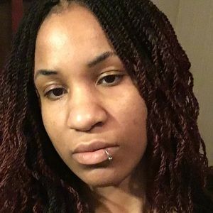 Meet your Posher, Daphanee